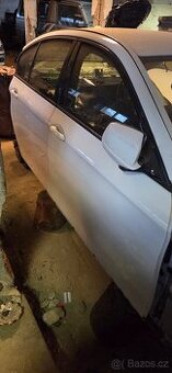 Bmw 5 f10 pravé dveře