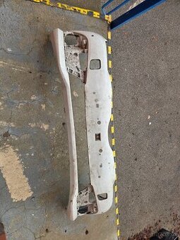 Predni naraznik Toyota Auris