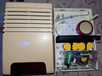 2x venkovní siréna Jablotron