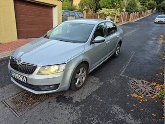 Škoda Octavia 3; benzín, 1.8 TSI, 132 KW, tažné zařízení,