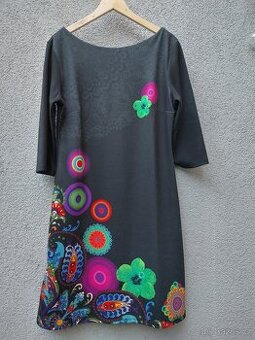 Šaty DESIGUAL, vel. 42