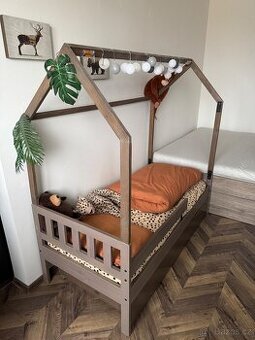 Dětská domečková postel 160x70