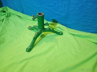 stojánek na stromek