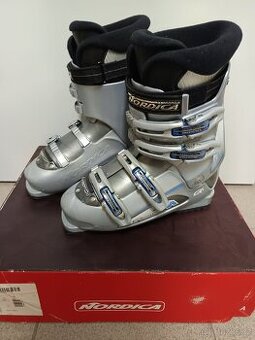 Dámské lyžařské boty