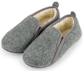 Nové dámské šedé nízké vlněné papuče plstěné