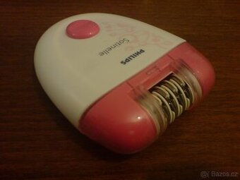 Růžový epilátor, depilační stroj Philips Satinelle HP2844/01