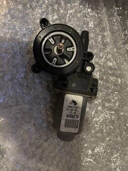 Renault Laguna II – stahovací motorek okna