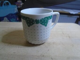 Retro hrnek - zelená mašle