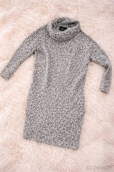 Pletené šaty XL