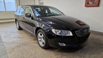 VOLVO V70 D3 2.0D 110KW.6 RYCH.XENONY.NAVI.NAJETO 198 TIS.