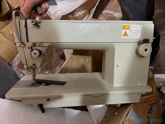 Profesionální elektrický šicí stroj SM 6-9