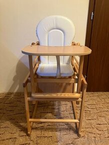 Židlička a stolek
