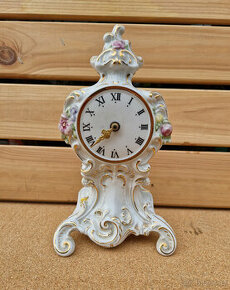 porcelánové hodiny Belinda zn. Royal Dux Bohemia - 1