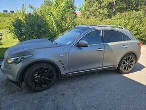Infiniti FX 50, LPG