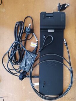 HP 2013 UltraSlim Dokovací stanice D9Y32AA s příslušenstvím.