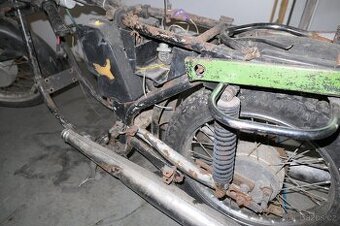 Jawa 350/638 dily