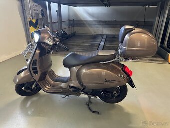 VESPA GTS 300
