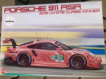 Nunu Porsche 911 LeMans “Pink Pig”