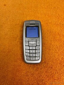 Nokia 2600 v super stavu, plně funkční