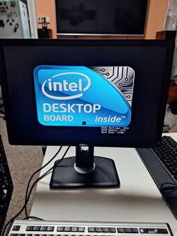Monitor Dell P2213t