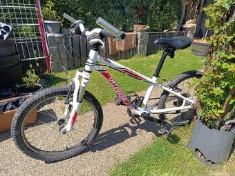 Dětské kolo Specialized Hotrock 20