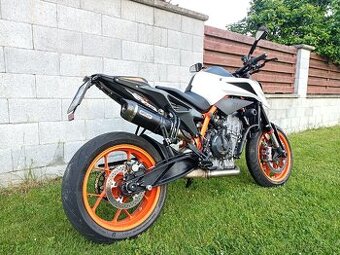 KTM Duke 890 - 1