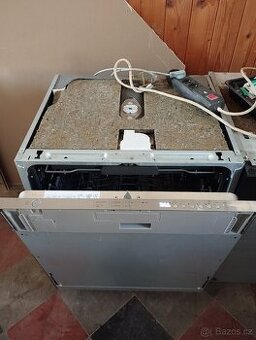 Plně vestavná  myčka Electrolux-Ikea