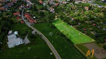 Prodej slunné zahrady o velikosti 2547m2 v těsné blízkosti c - 1