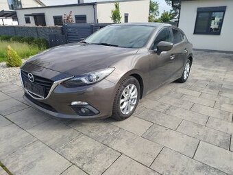 Mazda 3 Attraction 2,0 88 kW-Top stav,kamera