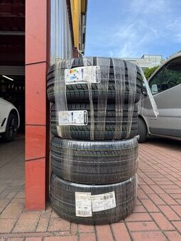 Pneumatiky sada Continental PremiumContact 6 SSR - 1