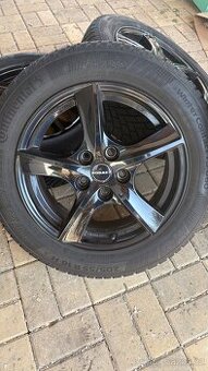 Zimní kompletní kola 16” pneu Continental, disky Borbet