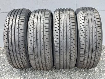 Nejeté letní pneu Hankook 225/60/17 vzorek 8mm