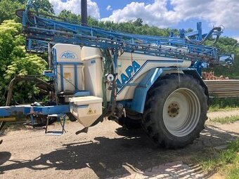 Tažený postřikovač Křemže 3000L