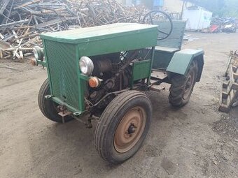 Traktůrek domácí výroby