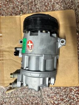 Kompresor klimatizace  6 918 752