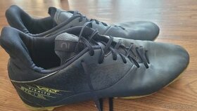 Kopačky Viralto Decathlon vel. 45