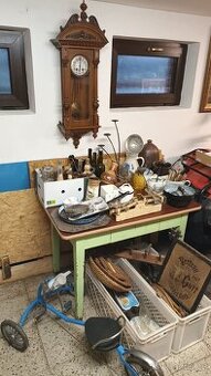 prodám věci z půdy