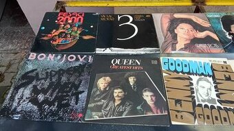 Lp desky různé žánry množství 300 ks.