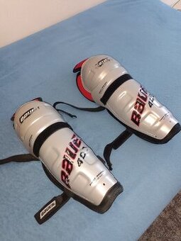 Chrániče holení a kolen