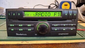 Autorádio Škoda Symphony - Originál + PIN, plně funkční