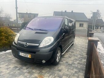 Vivaro 2.5dci 150 ps - 1