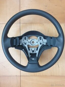 Volant Toyota Yaris 2