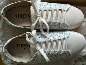 Tenisky pro zubařský personál