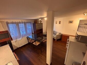 3kk 4 patro s vyhledem na Jested