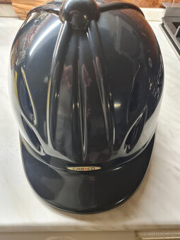 jezdecká přilba CAS CO  Germany