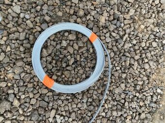 Zemní pás FeZn 20m