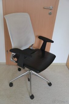 Kancelářská židle Vitra Alberto Meda Chair Bílá PC 43 000,-