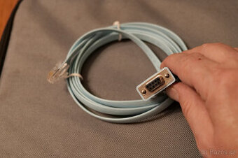 kabel - sériový RS-232 / RJ45