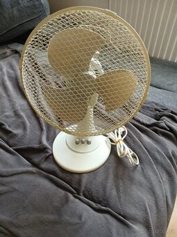 Stolní ventilátor