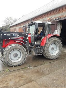 Massey Ferguson 5465